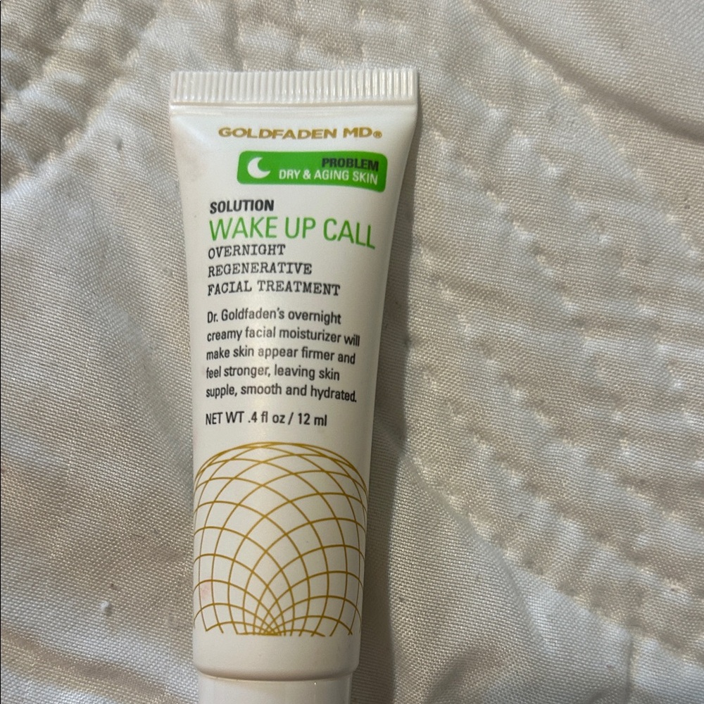 Goldfaden MD Wake Up Call Facial Treatment